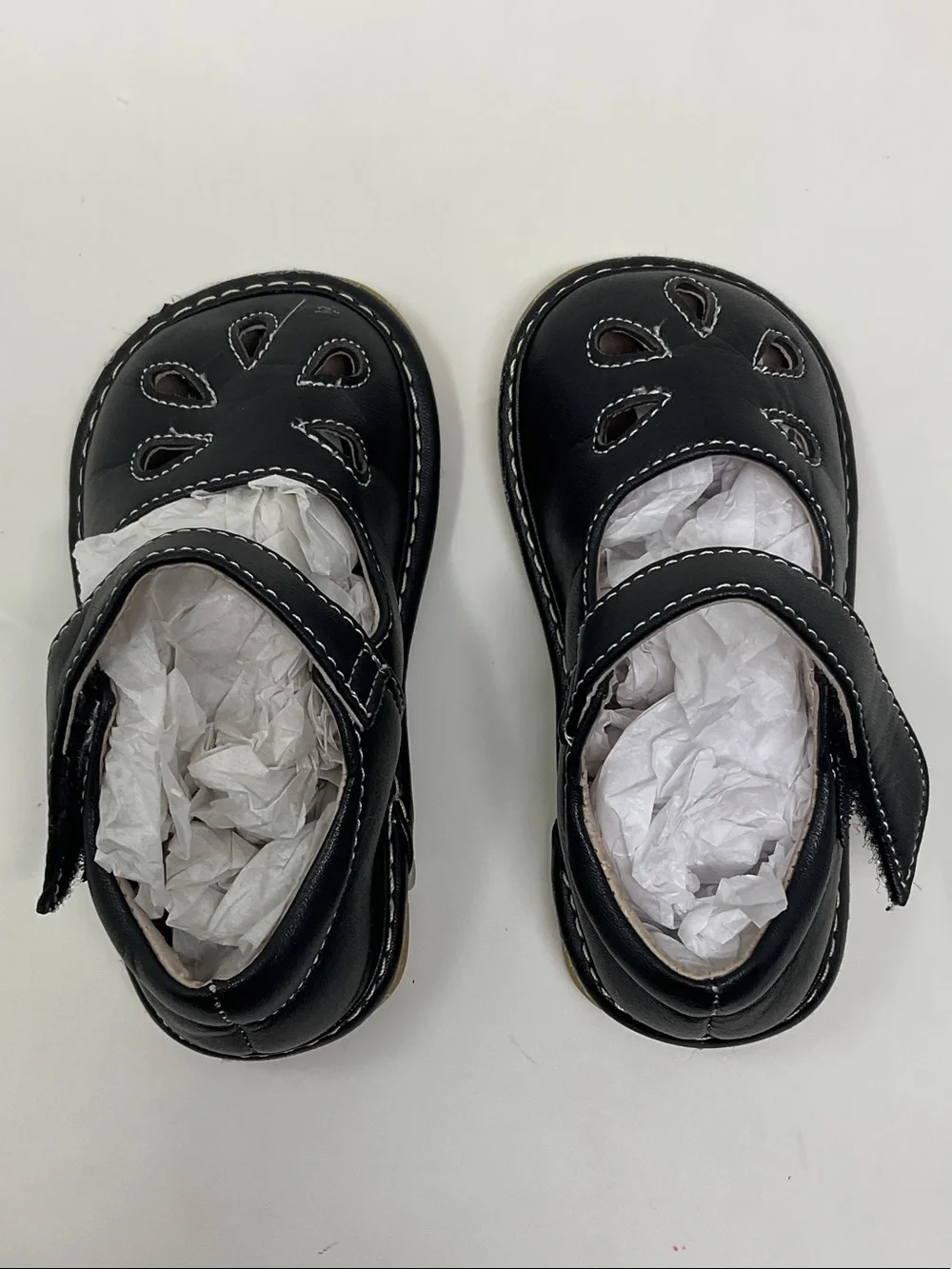 Black Leather Velcro Mary Jane Walker Shoes Baby Girl Toddler size 6 alligator 🐊